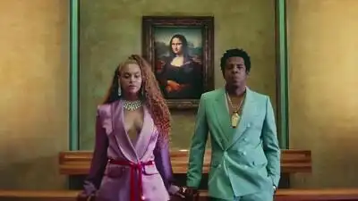 Скачать клип