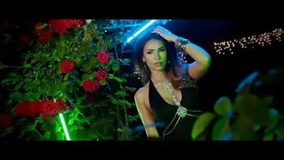 скачать клип YOUNG G ft. Alejandro - Solo Quiero