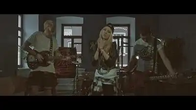 скачать клип В СЕБЕ - СЧАСТЬЯ ТОЧКИ