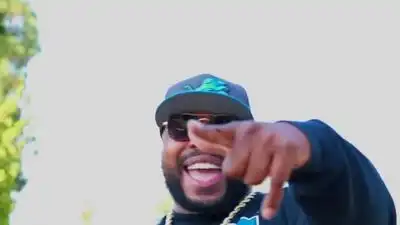 скачать клип ALEX VELEA ft. ANTONIA ft. LINO GOLDEN - SAHARA