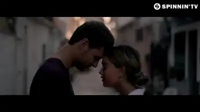 Скачать клип