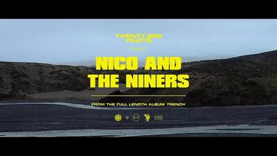 скачать клип Twenty One Pilots - Nico And The Niners