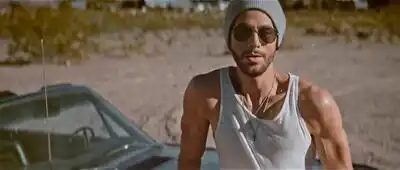 Скачать клип