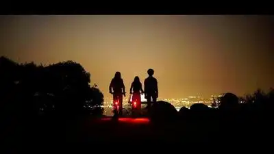 скачать клип Paul Van Dyk Ft. Plumb - Music Rescues Me