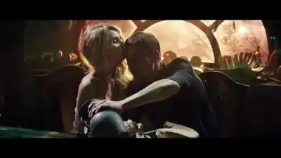 скачать клип LOBODA - Одной масти