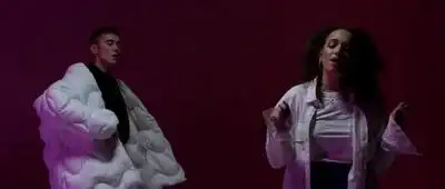 скачать клип Rhys Feat. Felix Sandman - Starfish