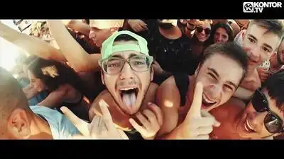 Скачать клип