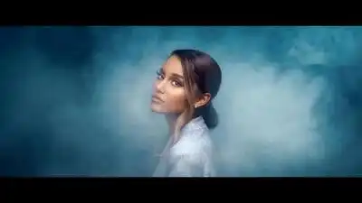скачать клип Ariana Grande - Breathin