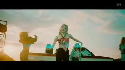 Скачать клип