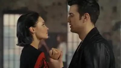 скачать клип Terry - Не О Любви