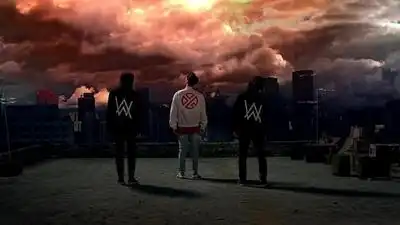 Скачать клип