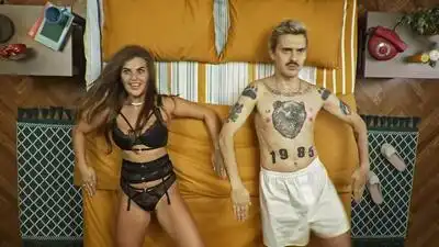 Скачать клип