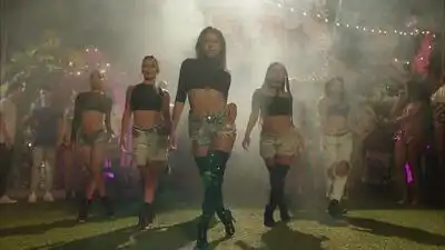 скачать клип Yandel - Sumba Yandel