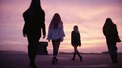 скачать клип BLACKPINK - STAY