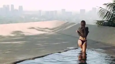 скачать клип MaWayy - Blame