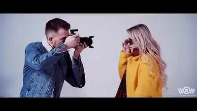 скачать клип Grivina - Девочку несет