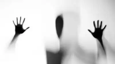 скачать клип Martin Garrix - Mistaken