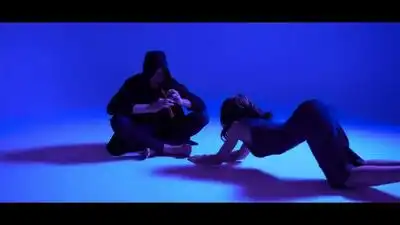 Скачать клип