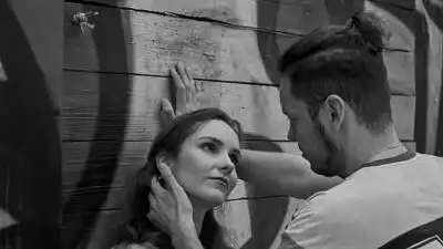 Скачать клип