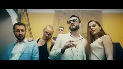 скачать клип КОМАНДА А - Чуть-Чуть Табака