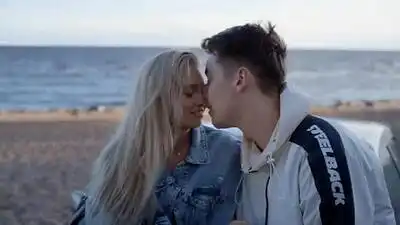 скачать клип Slame - Polaroid