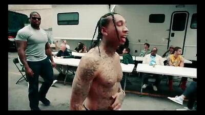 скачать клип Tyga - Lightskin Lil Wayne
