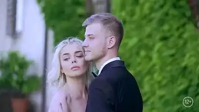 скачать клип GROSU - Непобедима