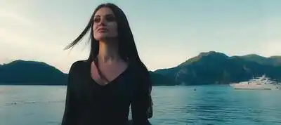 скачать клип Karen ТУЗ feat. Chagunava - Не Твоя Игра