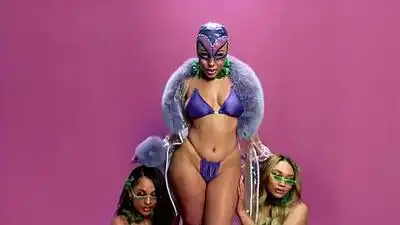 Скачать клип