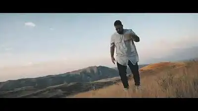 Скачать клип