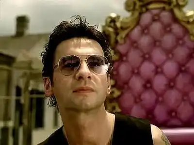 Скачать клип