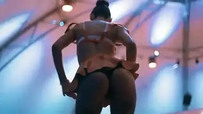 скачать клип KEAN DYSSO - Lean Back