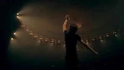 скачать клип Максим Фадеев - Стану ли я счастливей