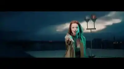 скачать клип Юлия Савичева - Любовь найдет