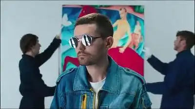 скачать клип Noize MC - Все как у людей