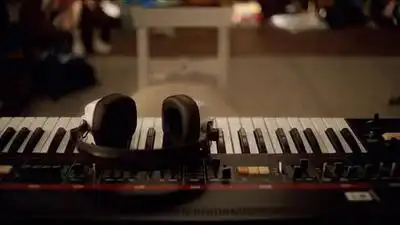 Скачать клип