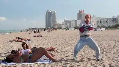 скачать клип Flo Rida - Let It Roll