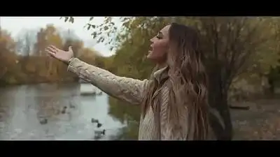 скачать клип Ольга Бузова - Я еще верю