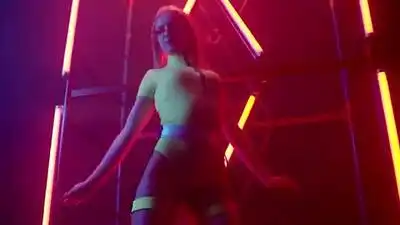 скачать клип KiRA MAZUR - Жива