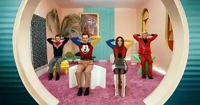 Скачать клип