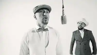 скачать клип Полиграф ШарикOFF feat. NEMONATIK - Миллион просм ...