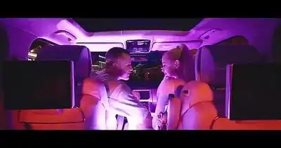 скачать клип SOBOL - Незнакомая