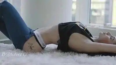 Скачать клип