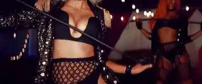 скачать клип Lil Tjay - Leaked