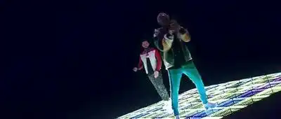 скачать клип Future ft. Drake - Life Is Good