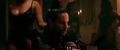 скачать клип Russ ft. Rick Ross - GUESS WHAT