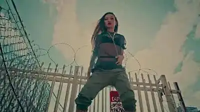 Скачать клип