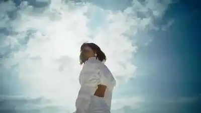 скачать клип Ани Лорак - Я бы летала