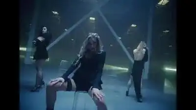 скачать клип Ханна - Трогать запрещено