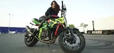 скачать клип Kristina Si - Из-за тебя